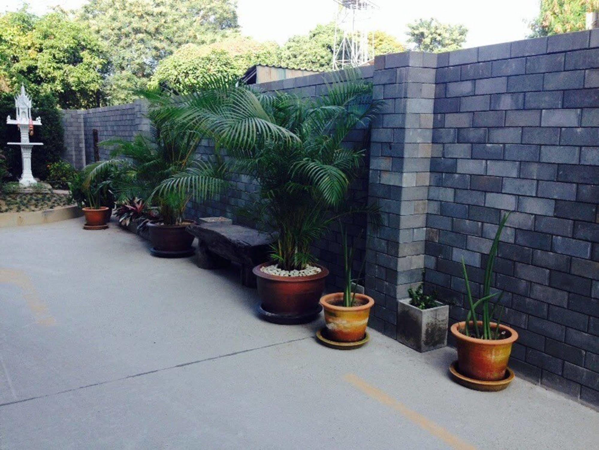 Vanilla Residence Chiangmai Chiang Mai Exterior photo